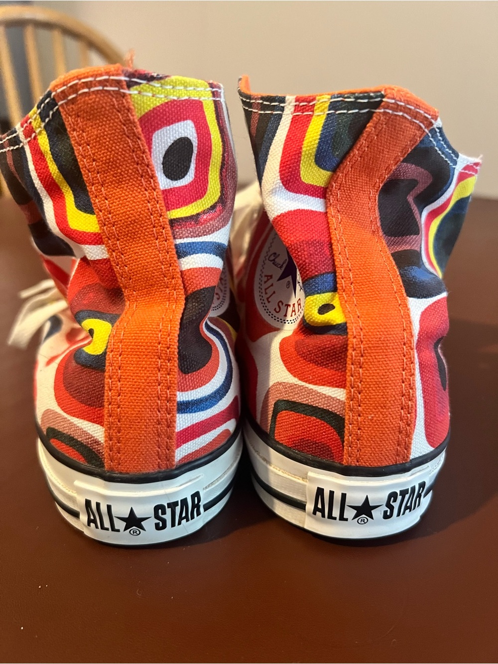 Converse x Marimekko Pienet
Kivet Chuck Taylor High-tops
Women's 9/ Men's 7 - Picture 3 of 8